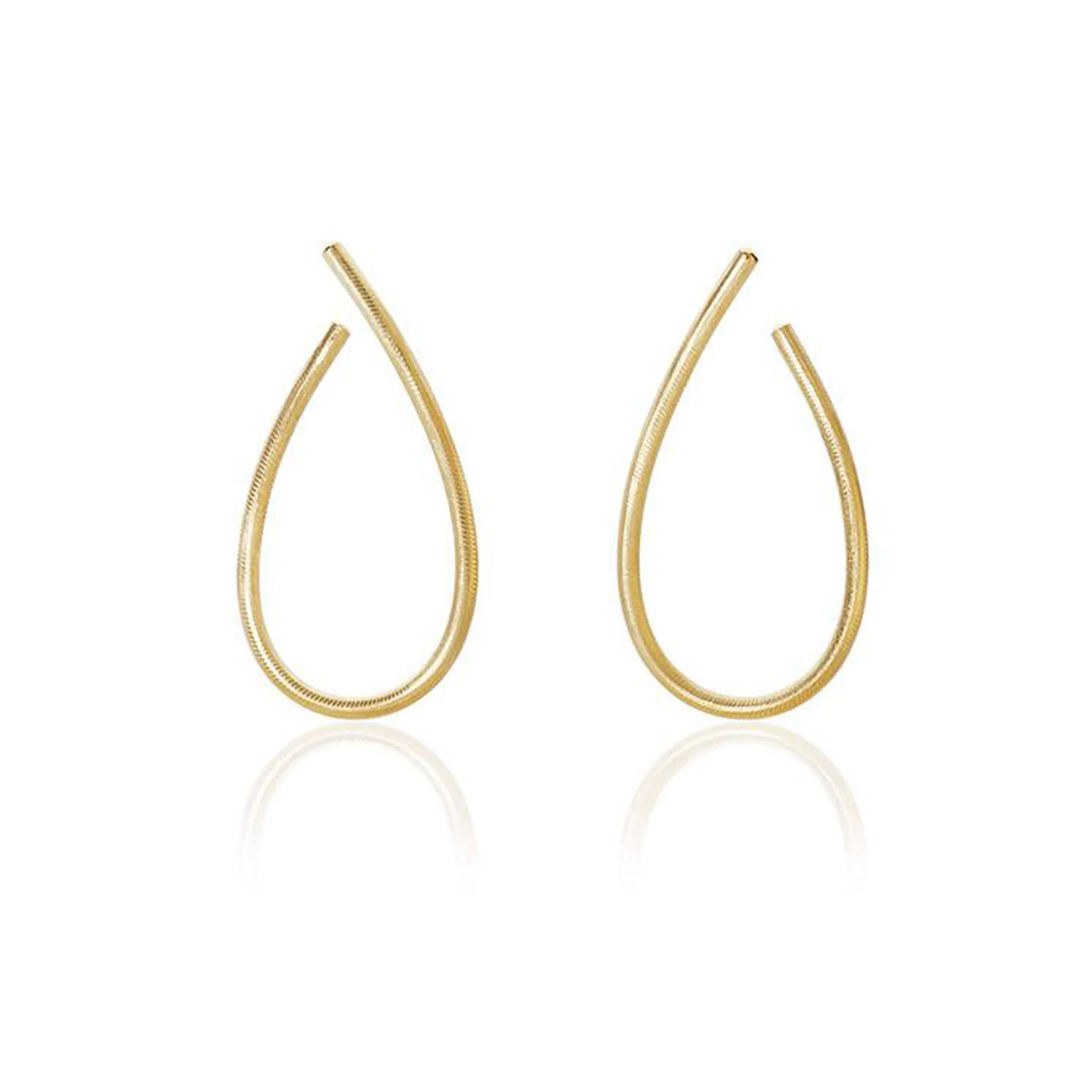 Ørepynt, Kharisma stor