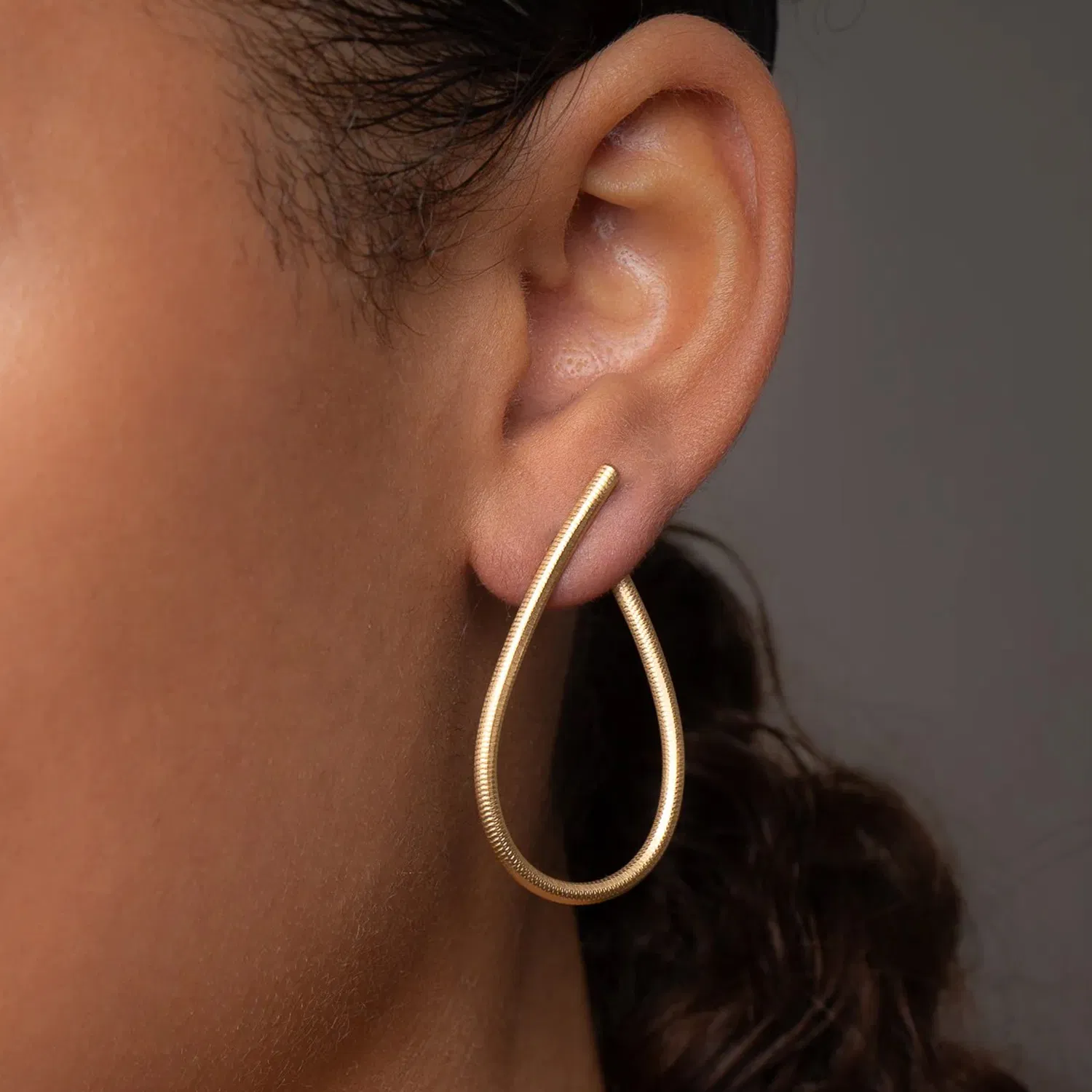 Ørepynt, Kharisma stor - Bilde 2